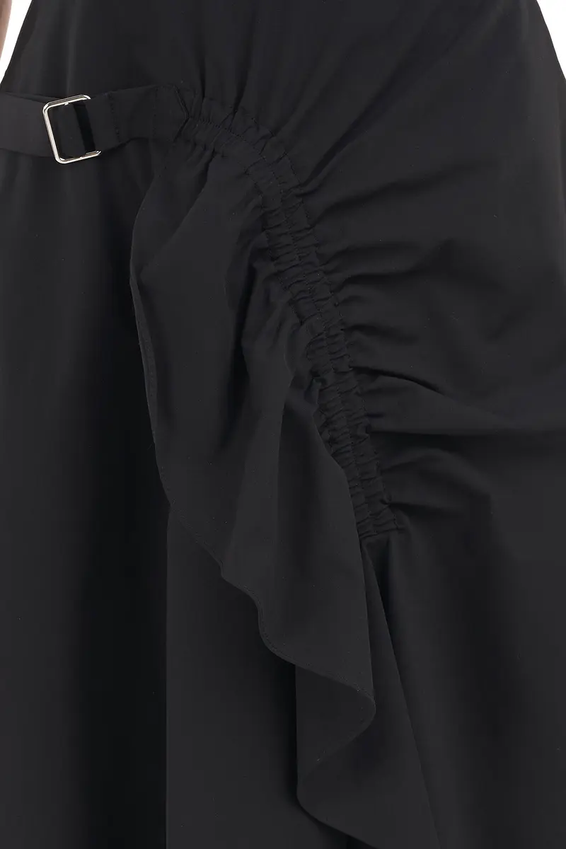 Noa Minimalist Stretch Poplin Knee-Length Dress