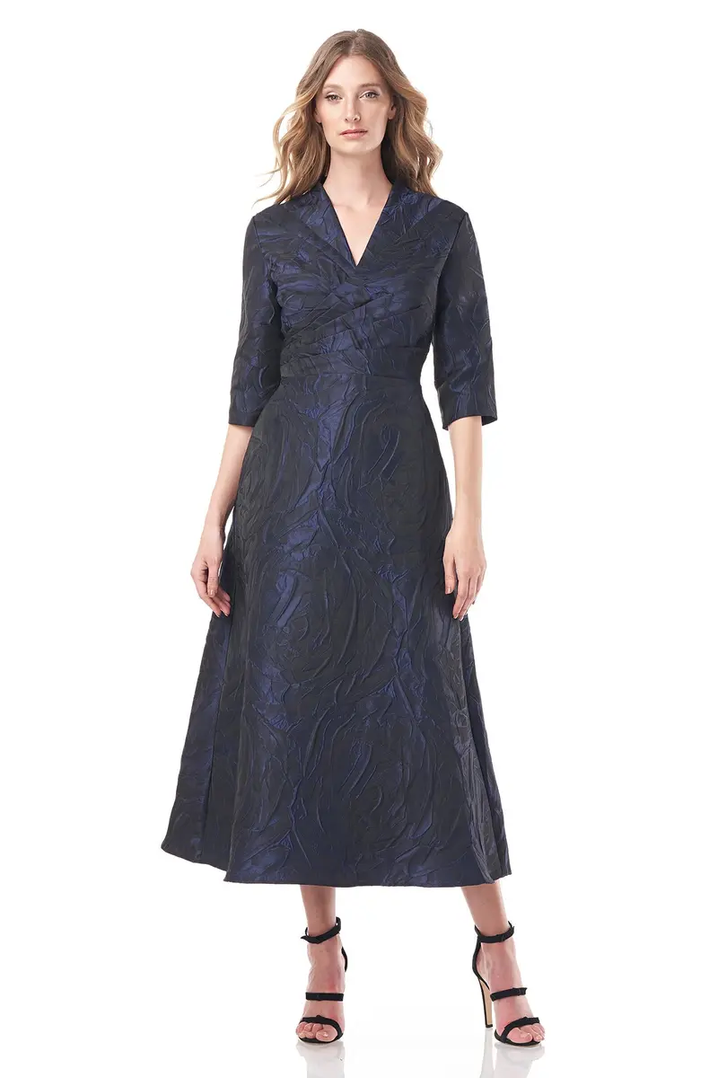 Sophisticated Wilhemena Tea-Length Evening Dress