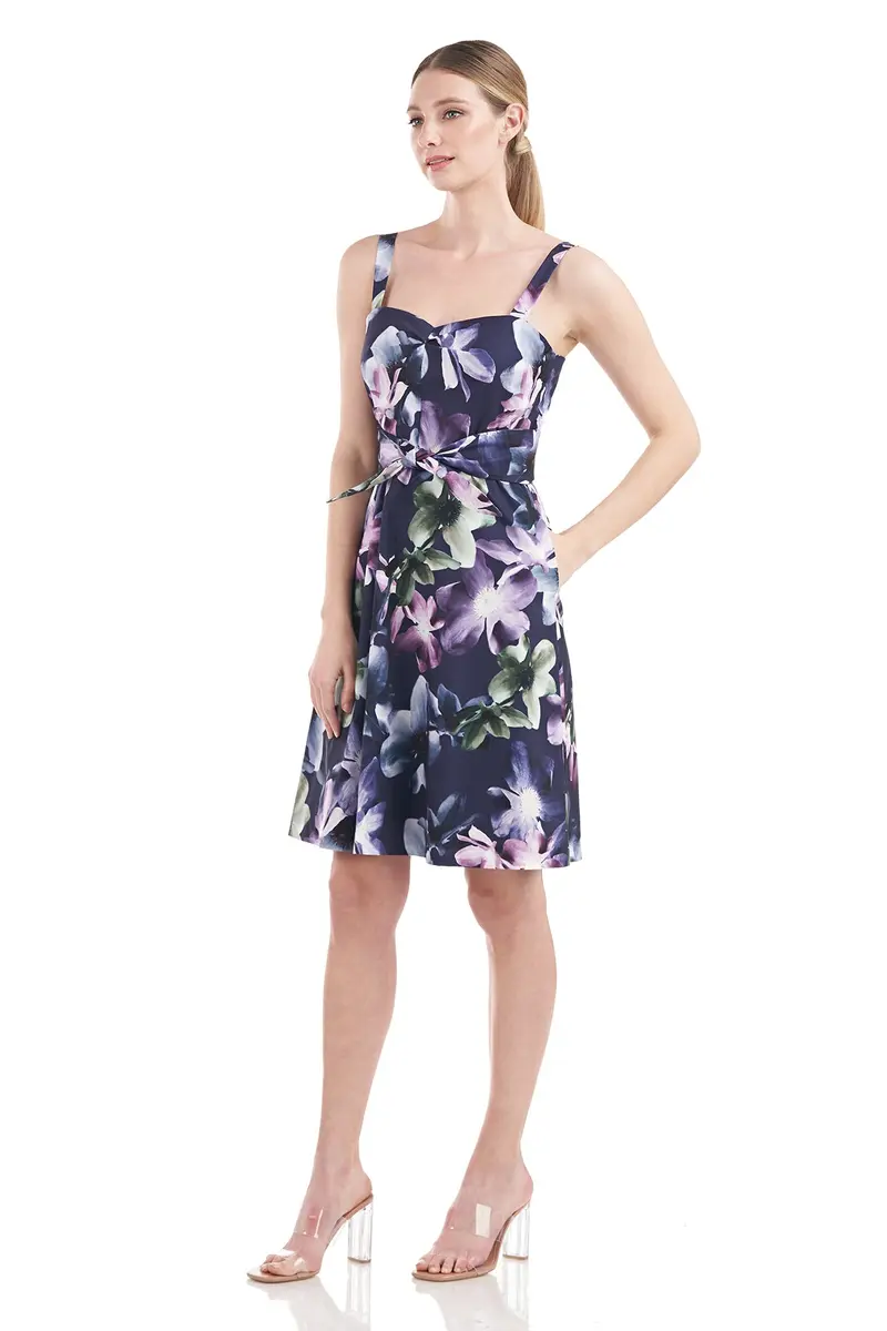 Sweetheart Neckline Stretch Poplin Dress with Wildflower Print