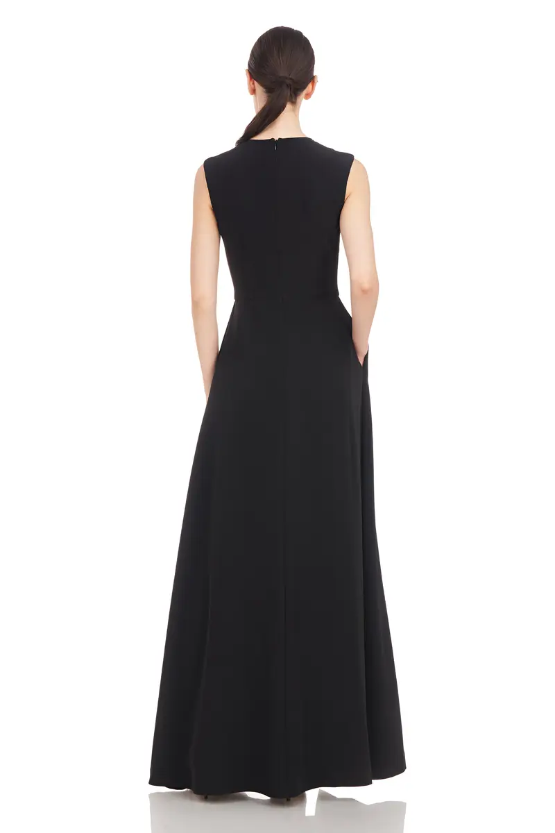 Zeda Flared Sleeveless Jumpsuit with Pleated Neckline 2